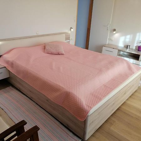 Kika Apartment Dramalj Bagian luar foto