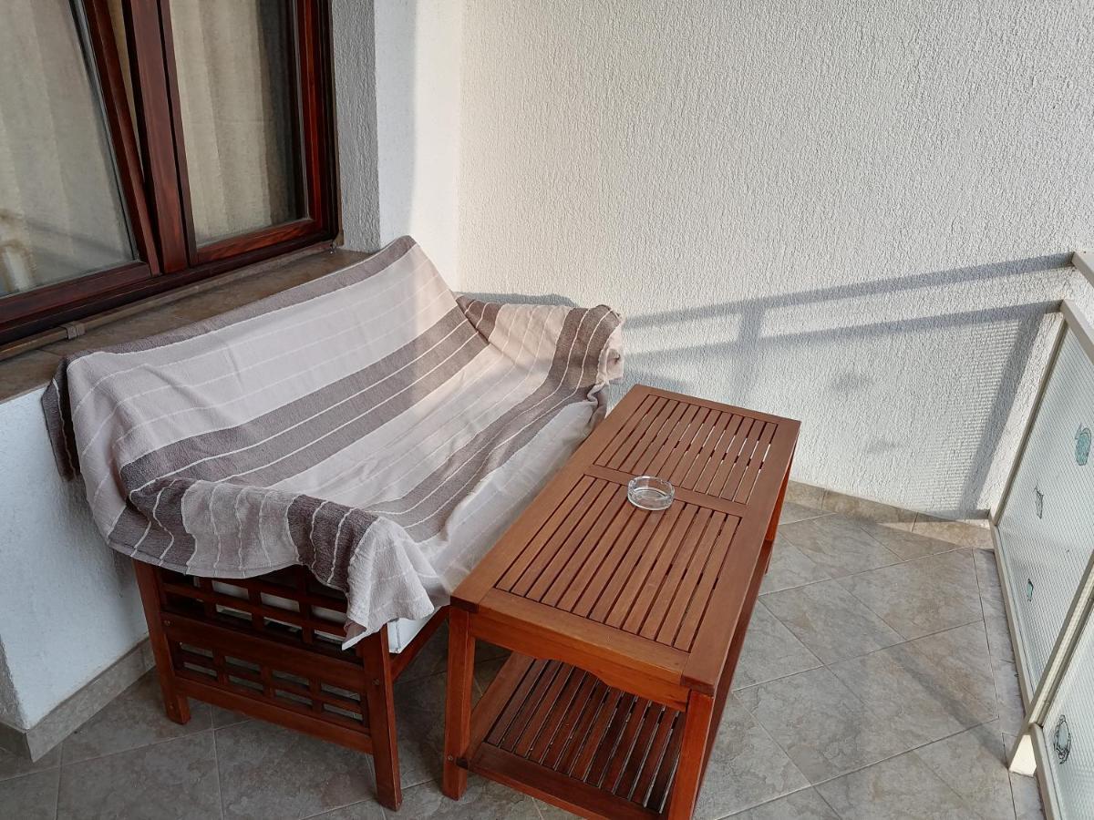 Kika Apartment Dramalj Bagian luar foto