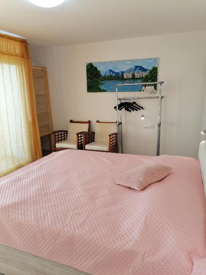 Kika Apartment Dramalj Bagian luar foto