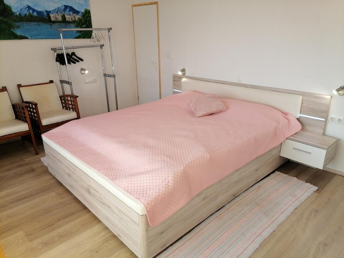 Kika Apartment Dramalj Bagian luar foto